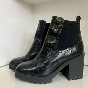 Ankle boots
Aldo
Black
